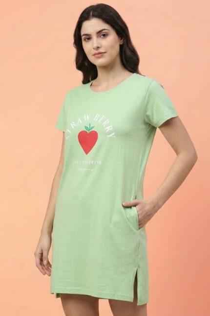 Women's Light Green Cotton Long T-Shirt - "Strawberry"
